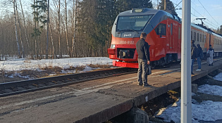 Об изменении расписания пригородных поездов  в период проведения ремонтных работ